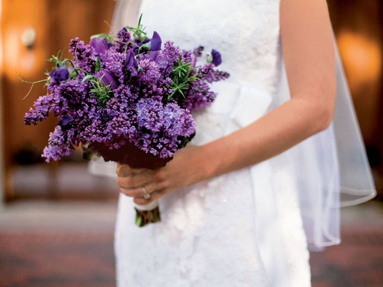 Our Official Guide to the Symbolic Meanings of Wedding Flowers