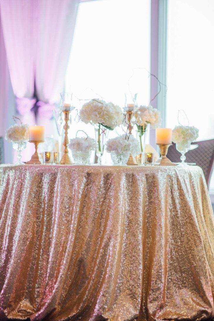 Romantic Sweetheart Table Ideas for Your Reception