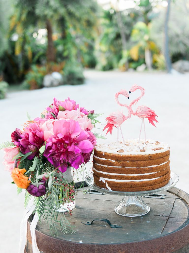 Simple Wedding Cake Ideas With Fondant and Buttercream (or Naked!)