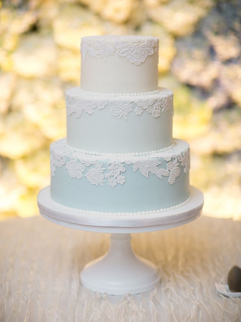 Simple Wedding Cakes That Prove Less Is More