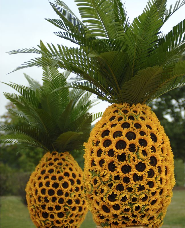 Sunflower Pineapples Flower Sculptures By Preston Bailey (So Cool!)