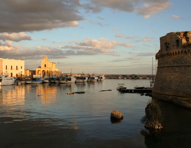 The 50 Best New Honeymoon Spots for 2013!