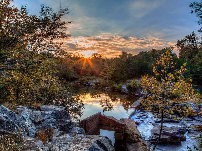 The Best Midwestern Destinations for a Minimoon or Honeymoon