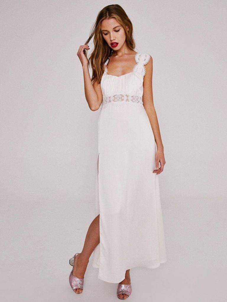 The Breeziest Wedding Dresses for Your Beachy Destination (or Summer) Wedding