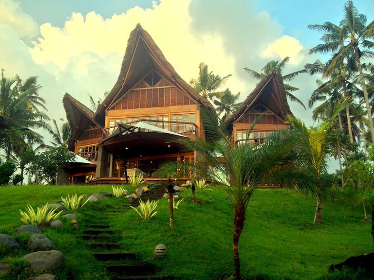 These Rental Homes and Castles Are Honeymoon Goals