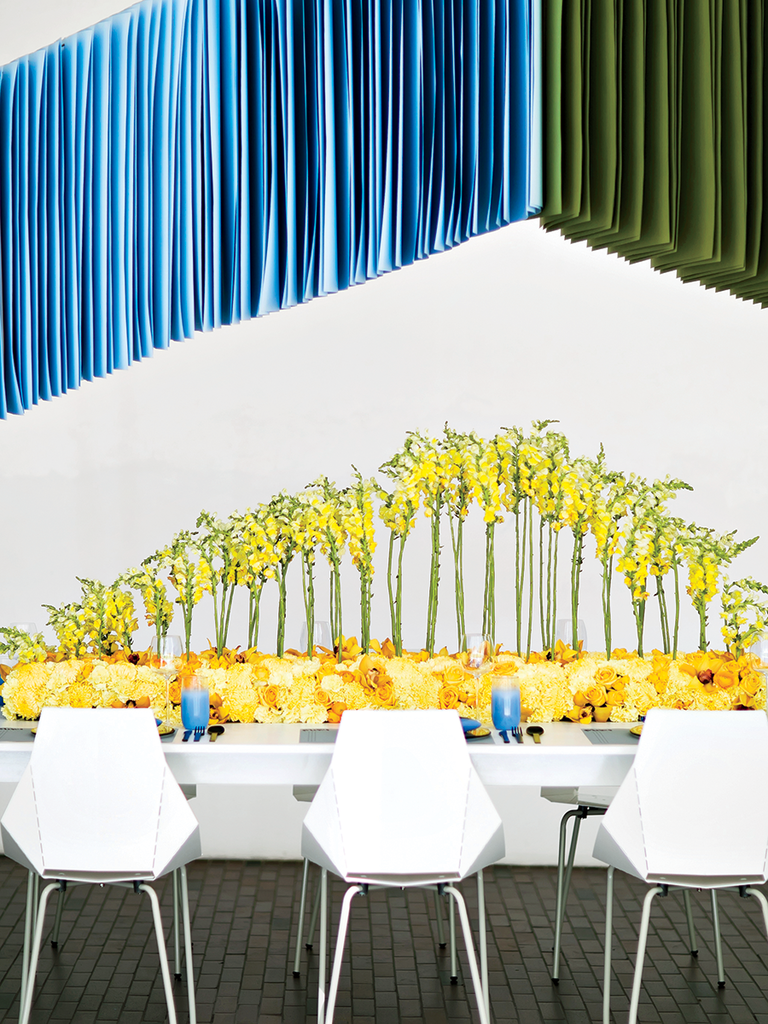 These Vibrant Modern Wedding Details Will Give Your Celebration Life