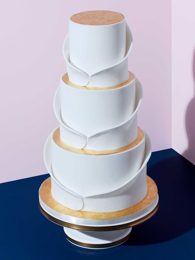 These Wedding Cakes Are Inspired by Celebrity Bridal Looks