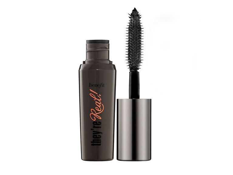 Travel-Size Beauty Products For Your Honeymoon