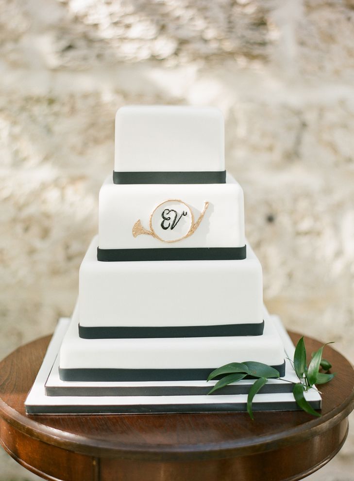 Vintage Glamour: Same-Sex Wedding Style Inspiration