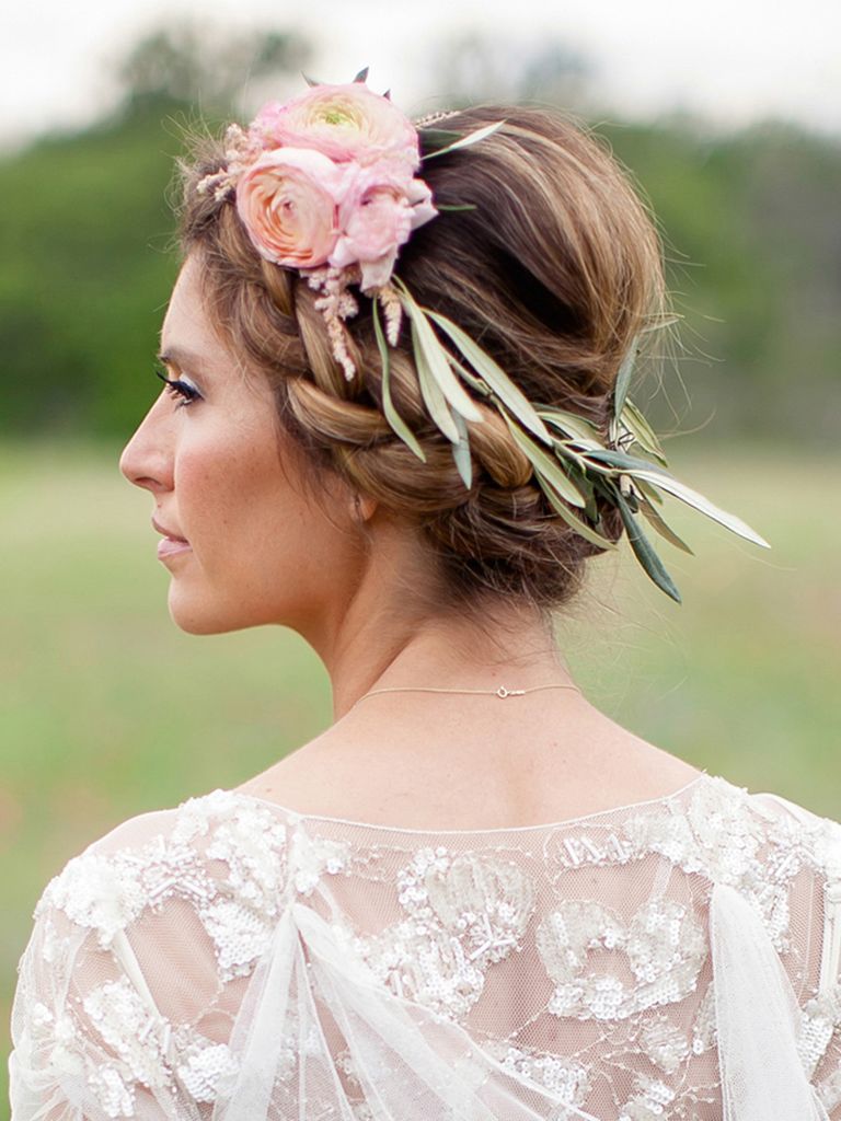 You'll Swoon Over These 22 Dreamy Flower Crowns