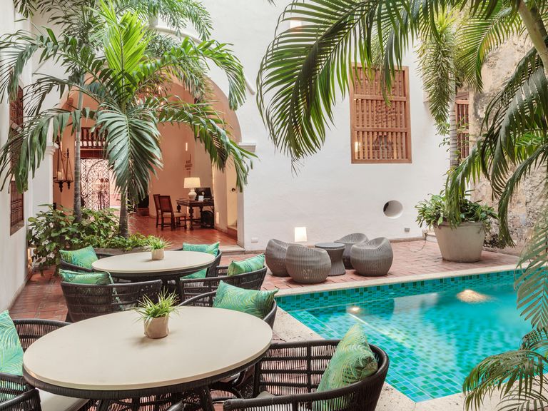 Your Official Honeymoon Guide to Cartagena, Colombia